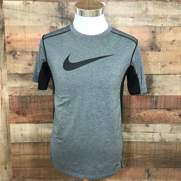 Nike Other - Boy's Youth XL Nike Pro Combat Swoosh Fitted Top